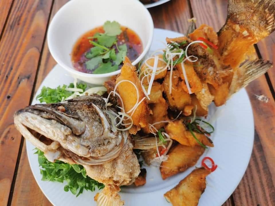 Nangkam Boutique Donsak Otel Ban Pheng Krong Dış mekan fotoğraf