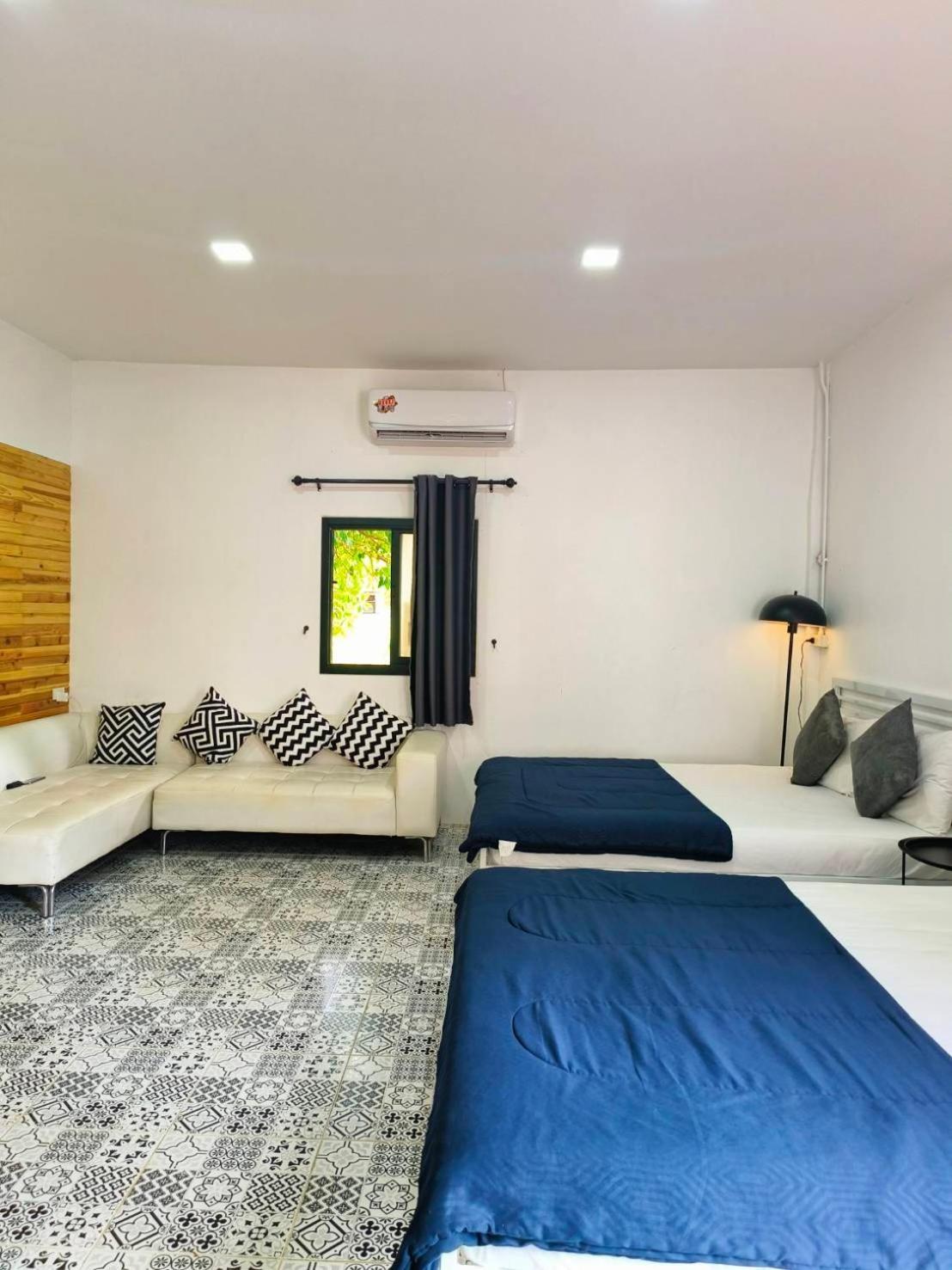 Nangkam Boutique Donsak Otel Ban Pheng Krong Dış mekan fotoğraf